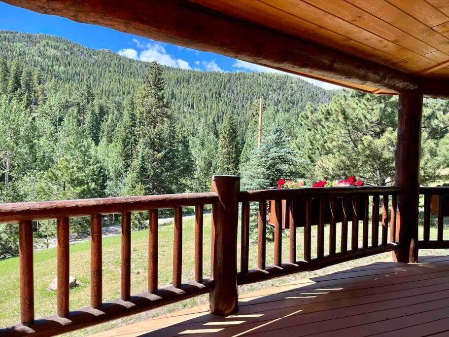 הוילה ליונס Classic Log Cabin Near Rocky Mountain National Park And Near Skiing מראה חיצוני תמונה