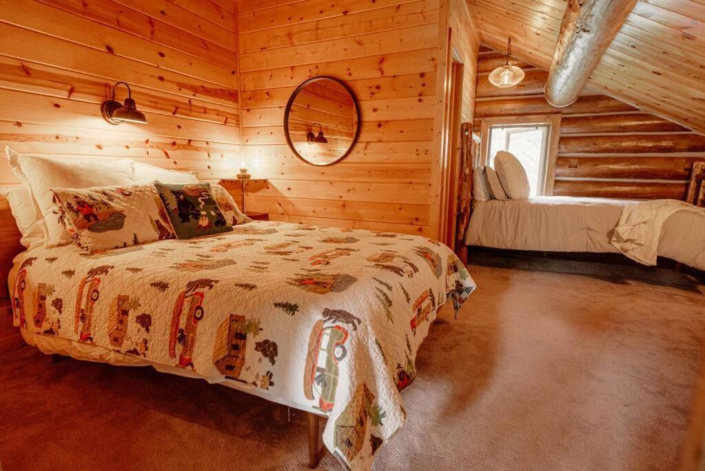 הוילה ליונס Classic Log Cabin Near Rocky Mountain National Park And Near Skiing מראה חיצוני תמונה