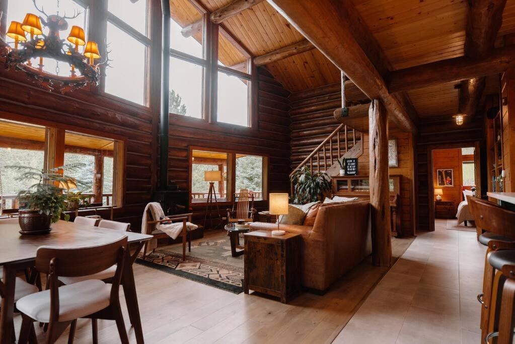 הוילה ליונס Classic Log Cabin Near Rocky Mountain National Park And Near Skiing מראה חיצוני תמונה